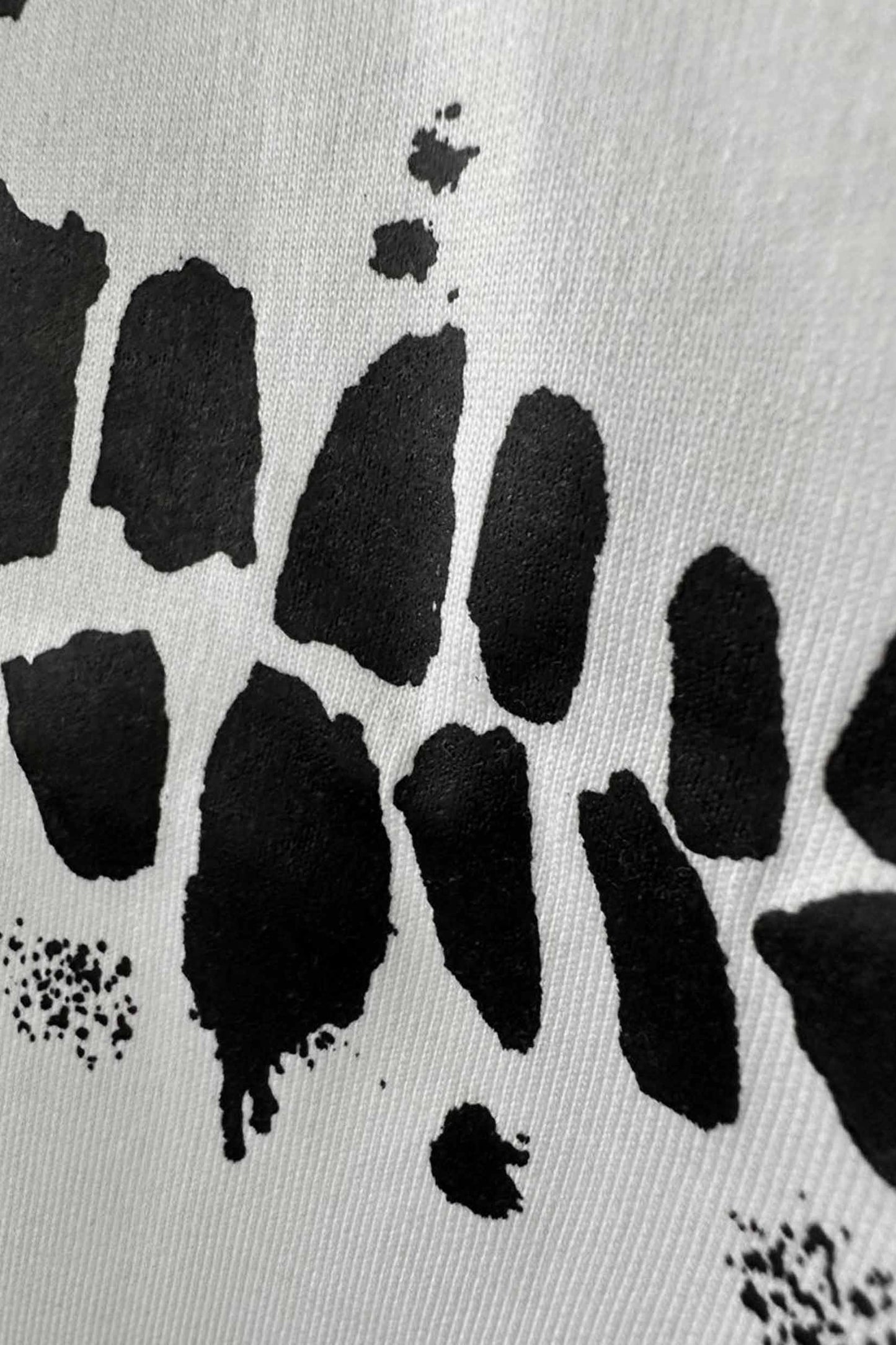 Conzume 'Untie' Short Sleeve T-Shirt